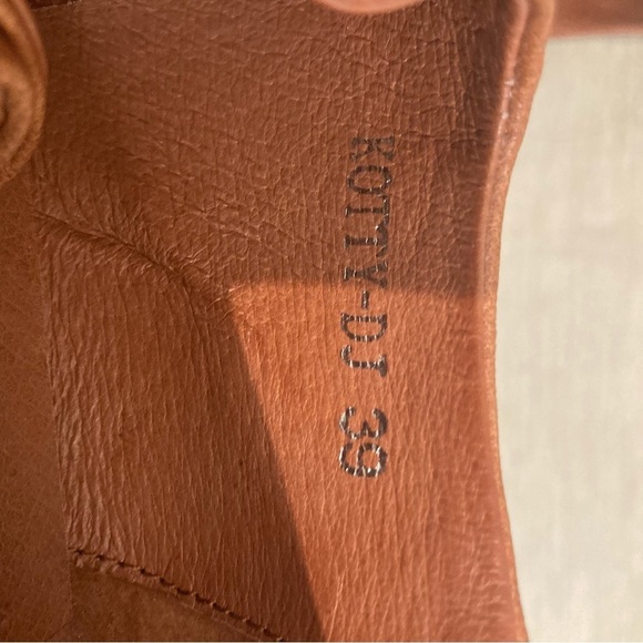 DJANGO & JULIETTE Sz 39 Kotty Leather Two Toned Colour Block Laces Pointy Flats - Picture 9 of 14